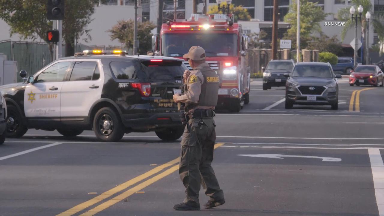 Video thumbnail for US, Los Angeles: Santa Clarita Auto Shop at Center of Main Street Fire Investigation Burns Again.