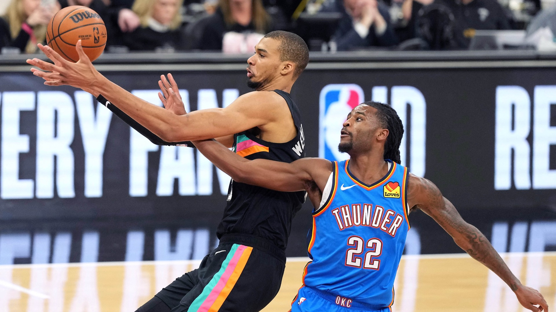 Video thumbnail for NBA Western Conference Finals: Thunder vs. Spurs Game 1