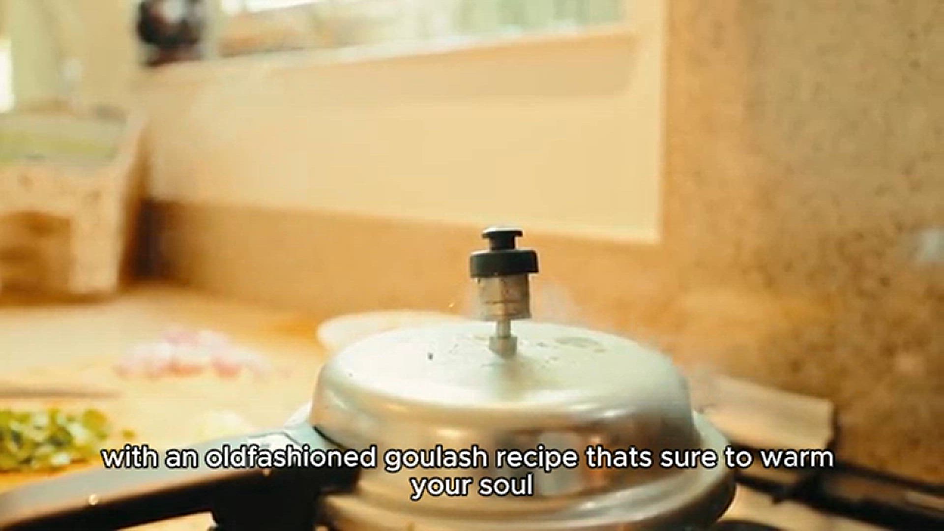 Video thumbnail for Old Fashioned Goulash Recipe