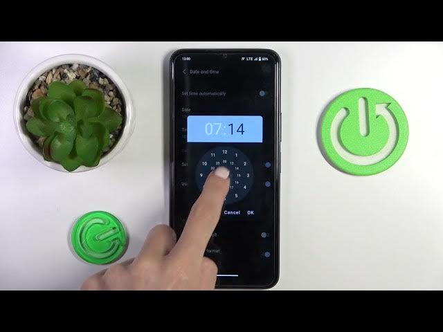 Video thumbnail for How to Manually Change Date and Time on the VIVO Y22S