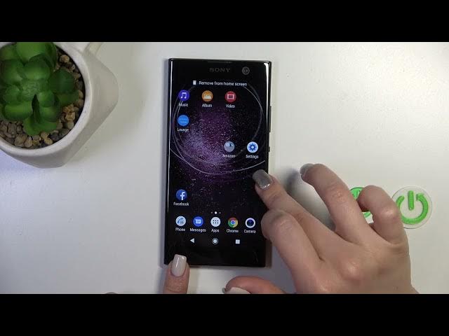 Video thumbnail for How to Create Home Screen Folders on SONY Xperia XA2?