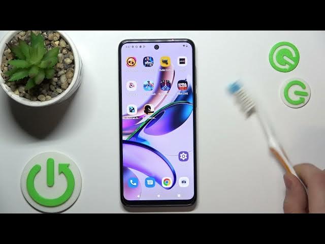 Video thumbnail for How to use household items on Motorola Moto G23 to Clean USB / Fix USB using only toothbrush on G23