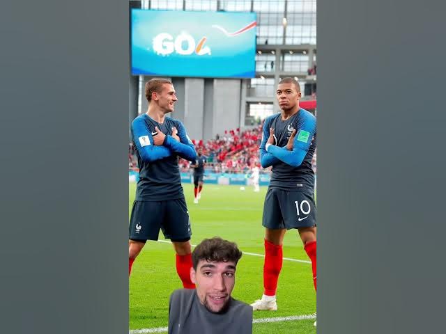 Video thumbnail for MBAPPÉ LE QUITA EL BRAZALETE A KANTÉ