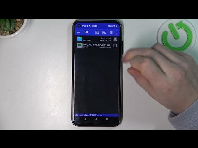 Video thumbnail for How To Pack Files into Rar & Zip Archives on HTC Desire 22 Pro - RAR app