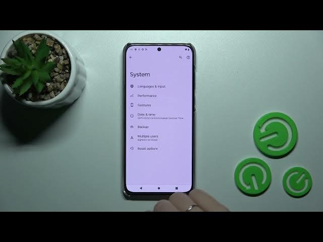 Video thumbnail for How to Hide Developer Options on the MOTOROLA Edge 30 Neo
