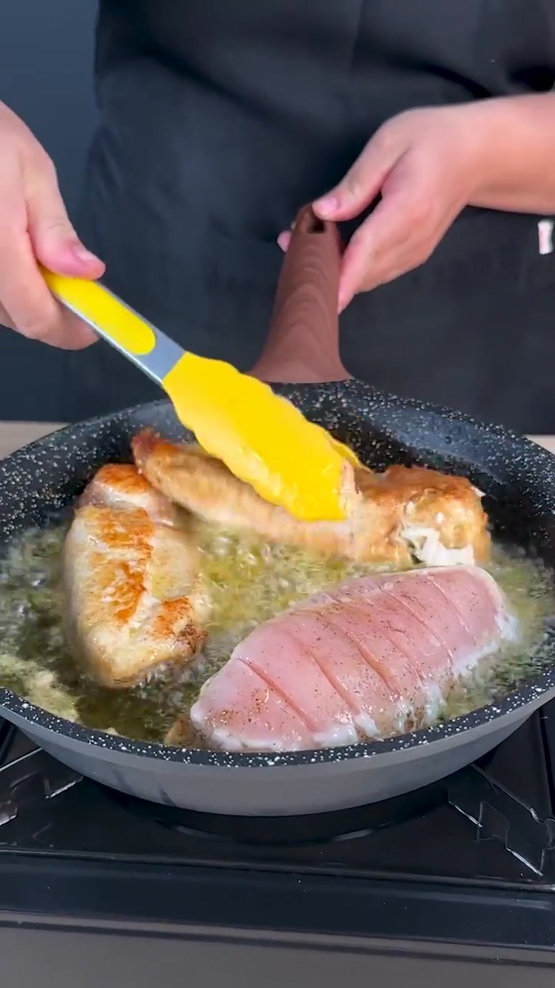 Video thumbnail for WHEN I MAKE CHICKEN LIKE THIS THERE IS NOTHING LEFT(720P HD)