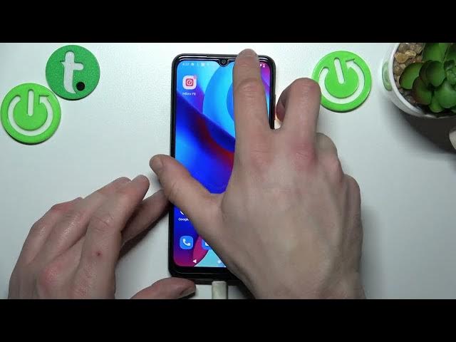 Video thumbnail for How to Turn Off Flashlight on MOTOROLA MOTO G PURE – Disable Torch