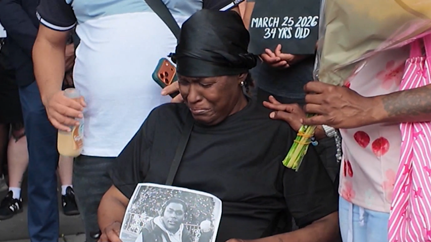 Video thumbnail for Family, advocates hold vigil for man who died in DOC custody outside Bronx Hall of Justice