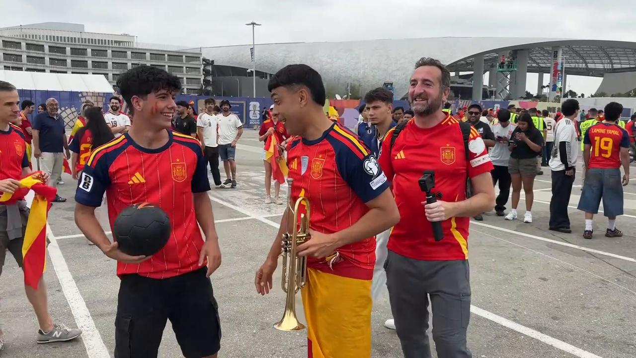 Video thumbnail for US: Spanish fans gather outside stadium ahead of Spain-Austria World Cup match in Los Angeles.