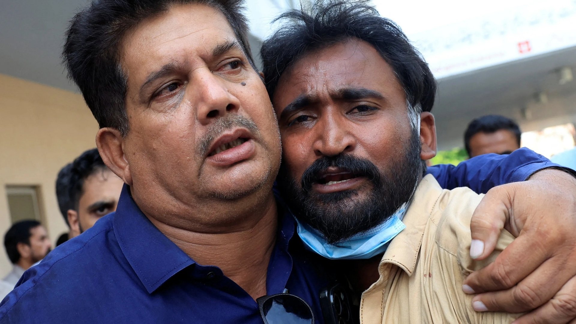 Video thumbnail for Islamabad hospital fire: Blaze in children's ward kills 14 newborn babies