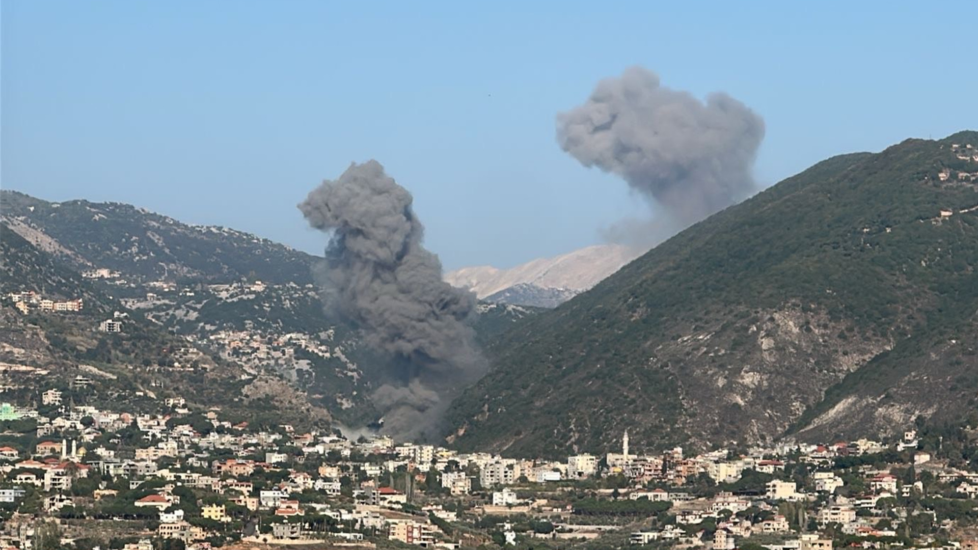 Video thumbnail for Israeli air strikes hit villages in southern Lebanon on ceasefire anniversary