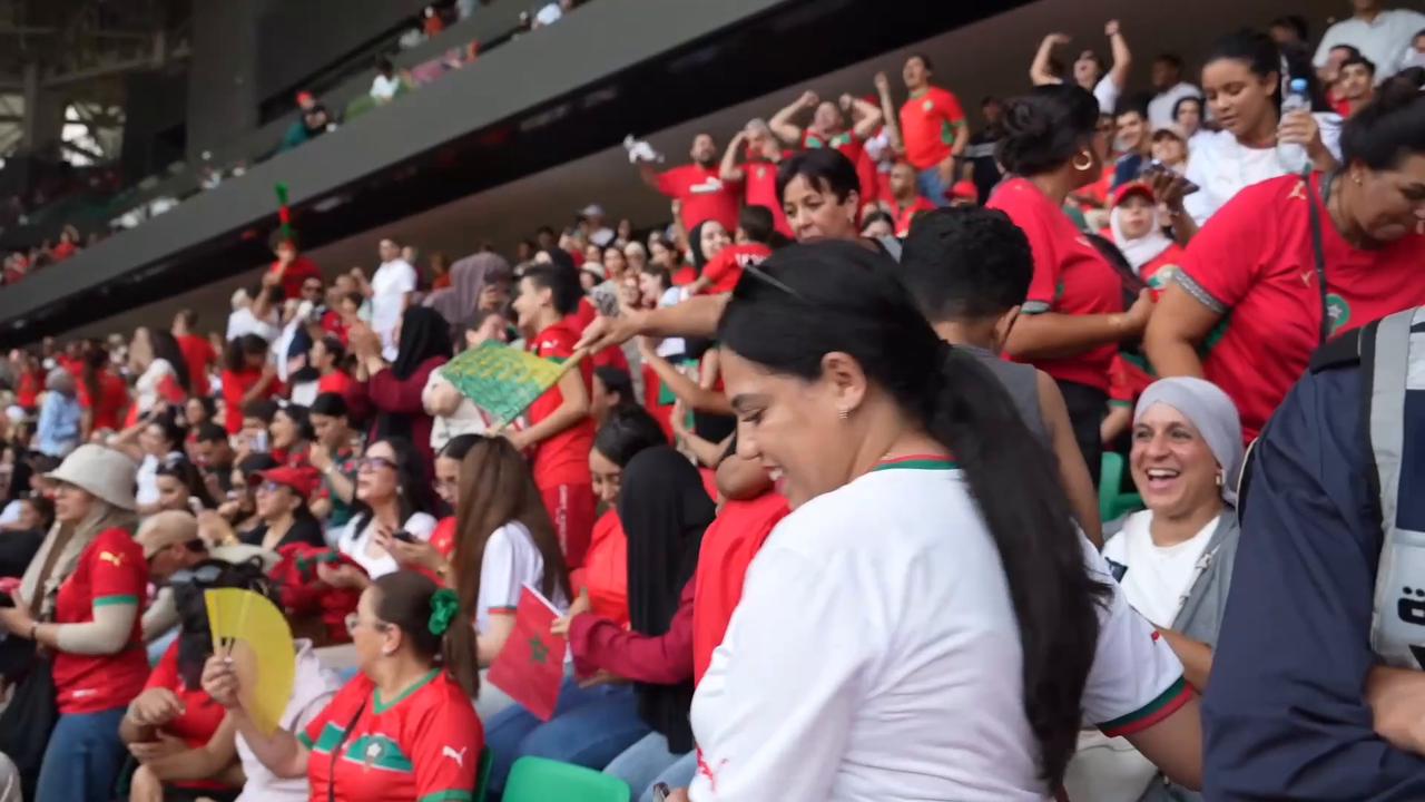 Video thumbnail for Morocco: Morocco fans celebrate Canada win after watching match on giant screen.
