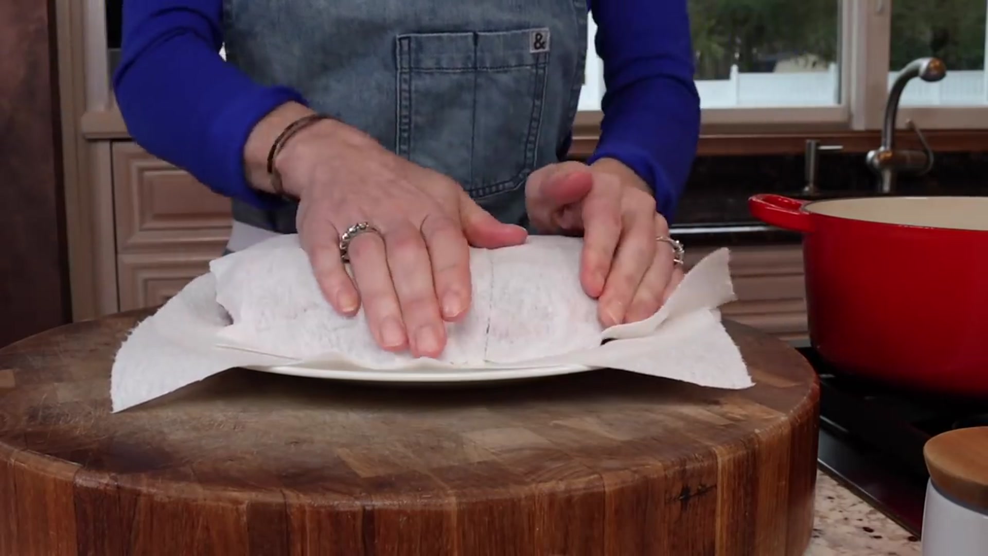 Video thumbnail for Pot Roast in a Dutch Oven _ COOKING THE CLASSICS(720P_HD)