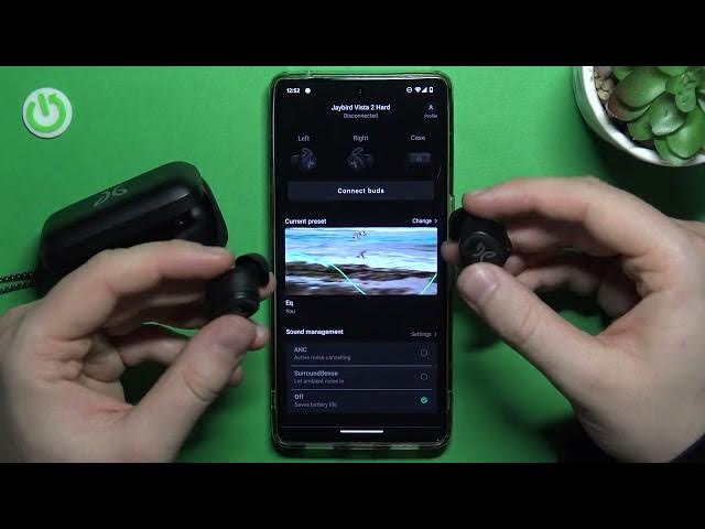 Video thumbnail for How to Power On / Off Jaybird Vista 2 Manually – Turn On / Off Headphones