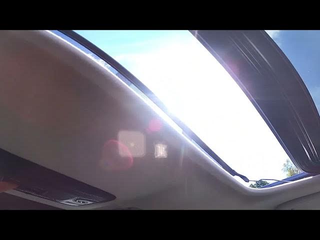 Video thumbnail for How to Manage Sunroof in Honda HR-V II ( 2015 – 2021 ) - Open and Close Sunroof