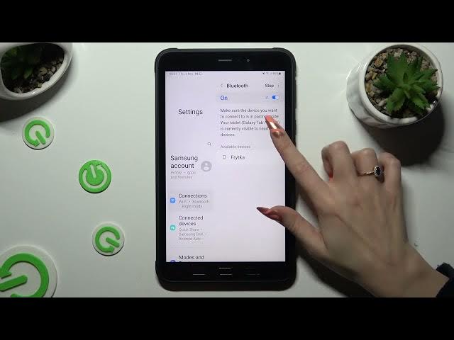 Video thumbnail for How to Connect a Bluetooth Device to SAMSUNG Galaxy Tab Active3