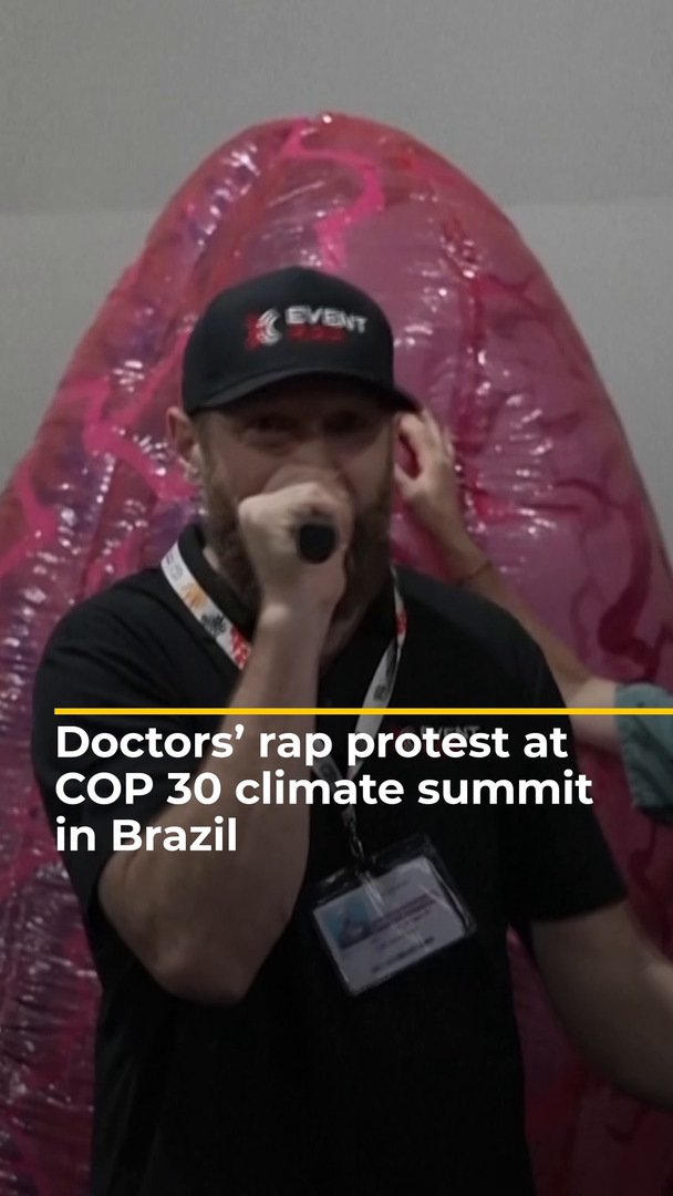 Video thumbnail for Doctors’ rap protest at COP 30 climate summit in Brazil