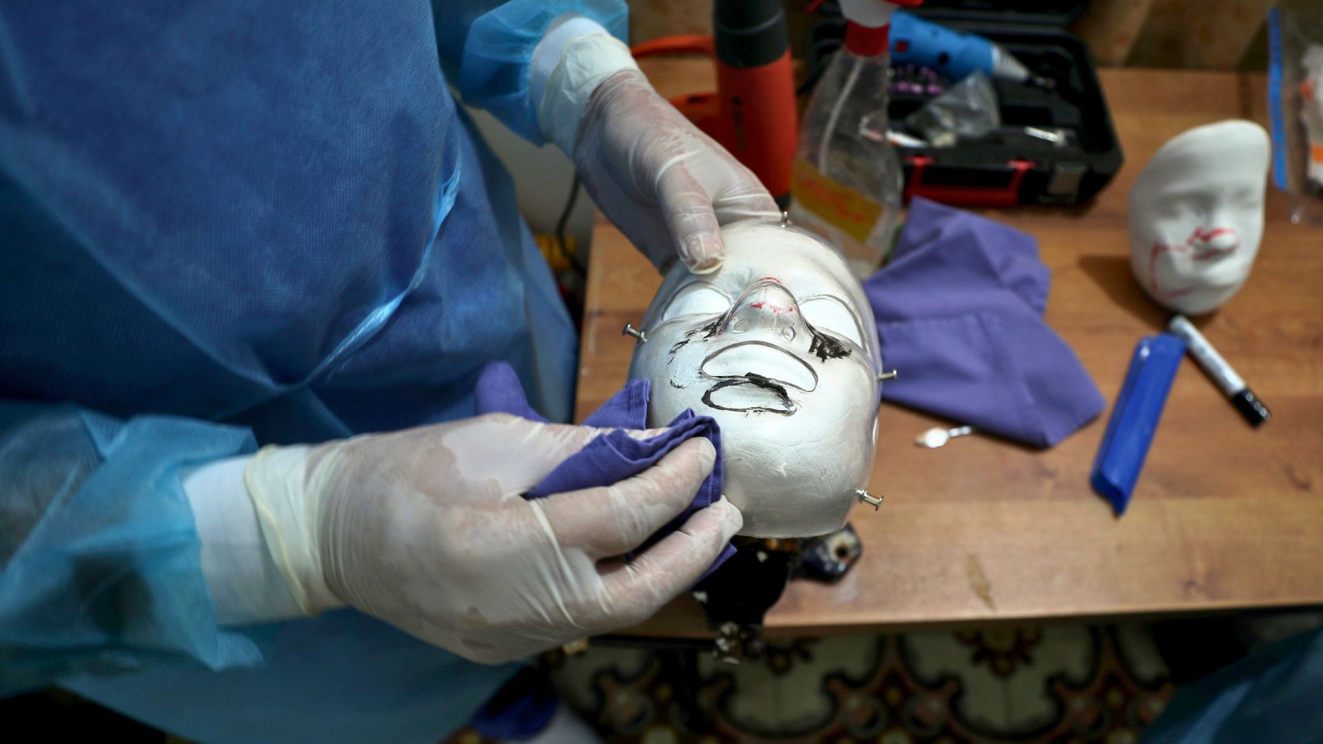 Video thumbnail for Gaza’s only 3D-printed burn mask service risks collapse under Israeli restrictions