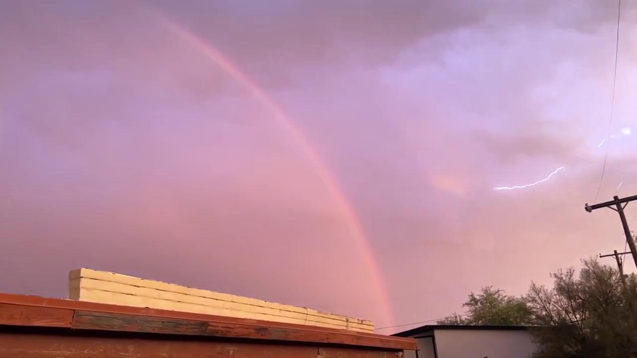 Video thumbnail for US: Rainbow and Lightning Seen Together in Skies Over Tucson, Arizona 2.