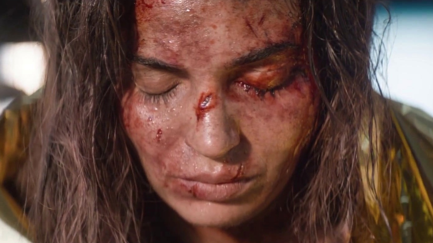Video thumbnail for Evil Dead Burn: How Horror Comes Alive (Featurette)