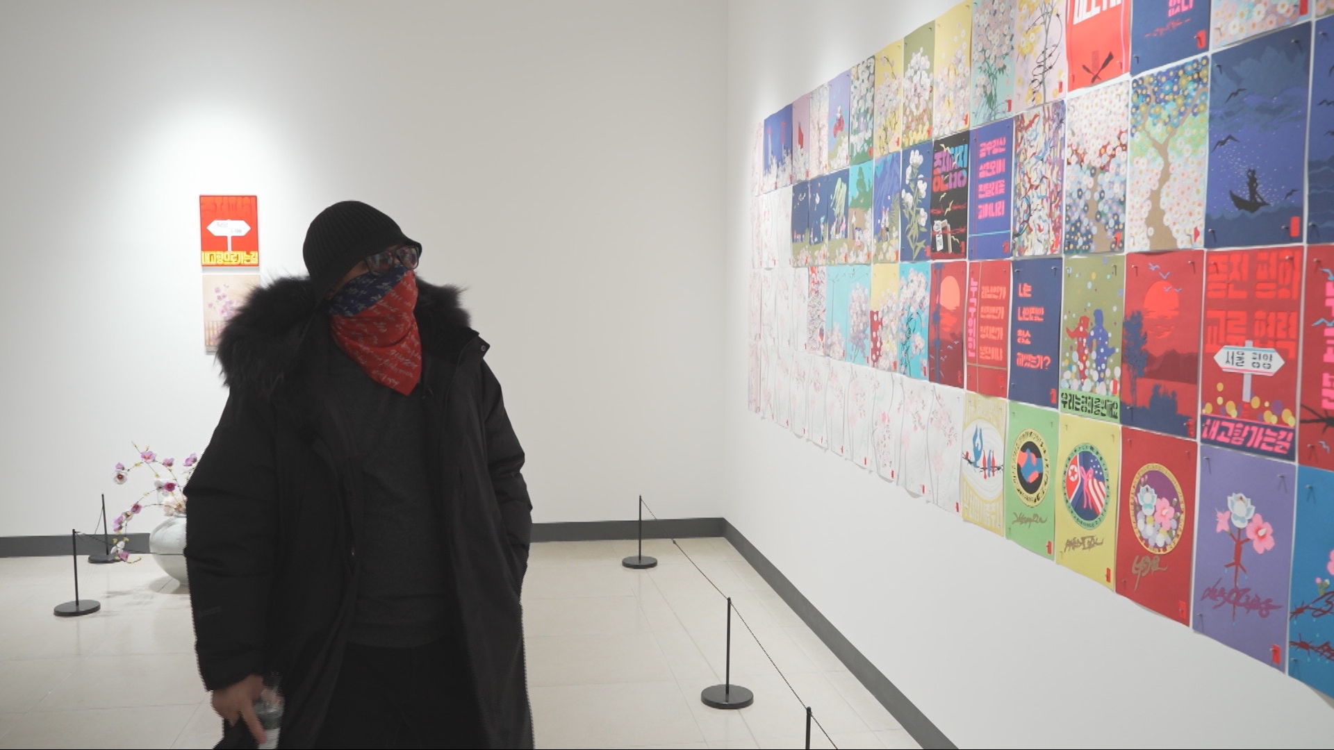 Video thumbnail for North Korean defector’s art exhibit in Seoul blends freedom with ideology challenge
