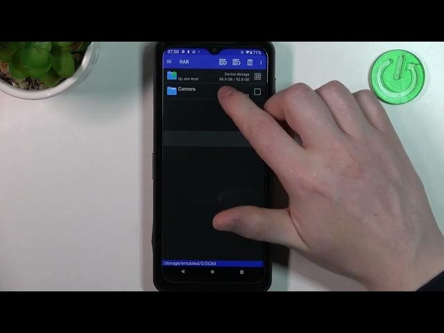 Video thumbnail for How to Pack Files into RAR & ZIP Archives on Cat S75?