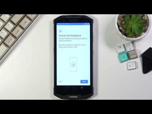 Video thumbnail for How to Set up Doogee S70 - First set up