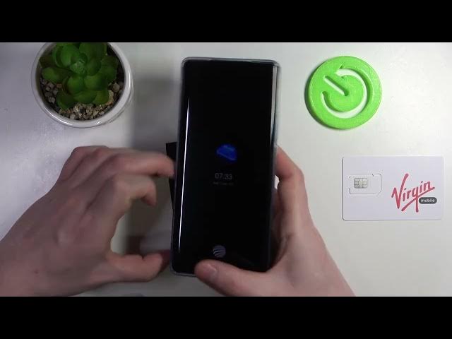 Video thumbnail for Check Size of Vivo X90 Pro – Hand Size Comparison