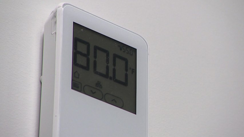 Video thumbnail for Looking to lower your summer electric bill? PSEG Long Island shares money-saving tips