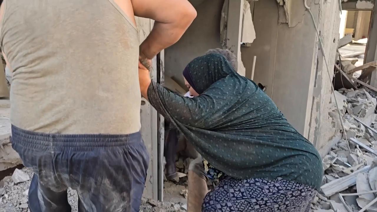 Video thumbnail for Israeli airstrikes destroy two homes in Gaza's Maghazi refugee camp.