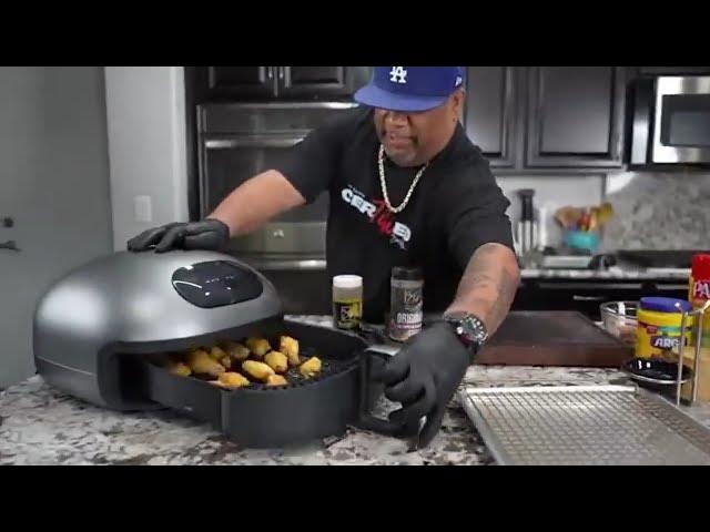 Video thumbnail for The Secret Behind CRISPY Air Fryer Chicken Wings