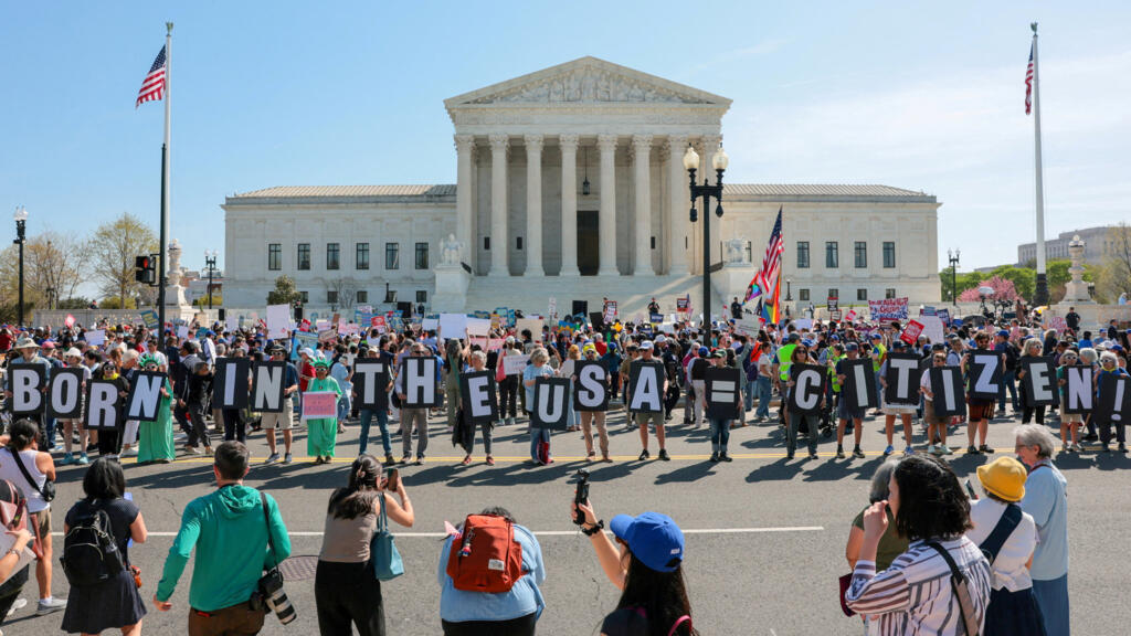 Video thumbnail for 'Trump not going to give up easily' on bid to restrict birthright citizenship despite SCOTUS stop