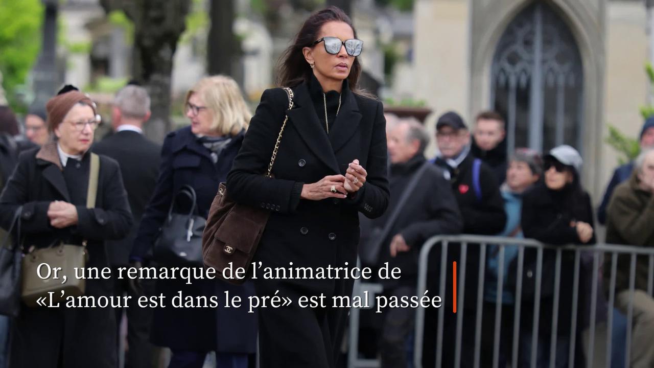 Video thumbnail for Les débuts n'ont pas été faciles entre Karine Le Marchand et Faustine Bollaert.