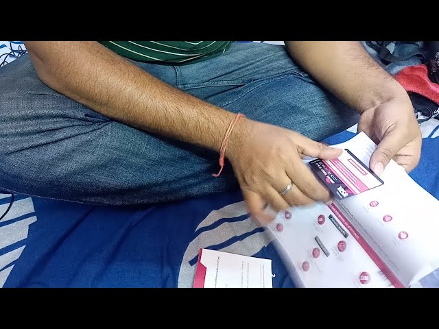 Video thumbnail for Axis Bank Neo Credit Card Review: Benefits & Features | Cashback Credit Card Review | Points