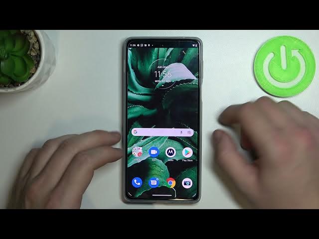 Video thumbnail for How to Change Brightness Level – Display Settings Section on MOTOROLA Edge 20 Pro