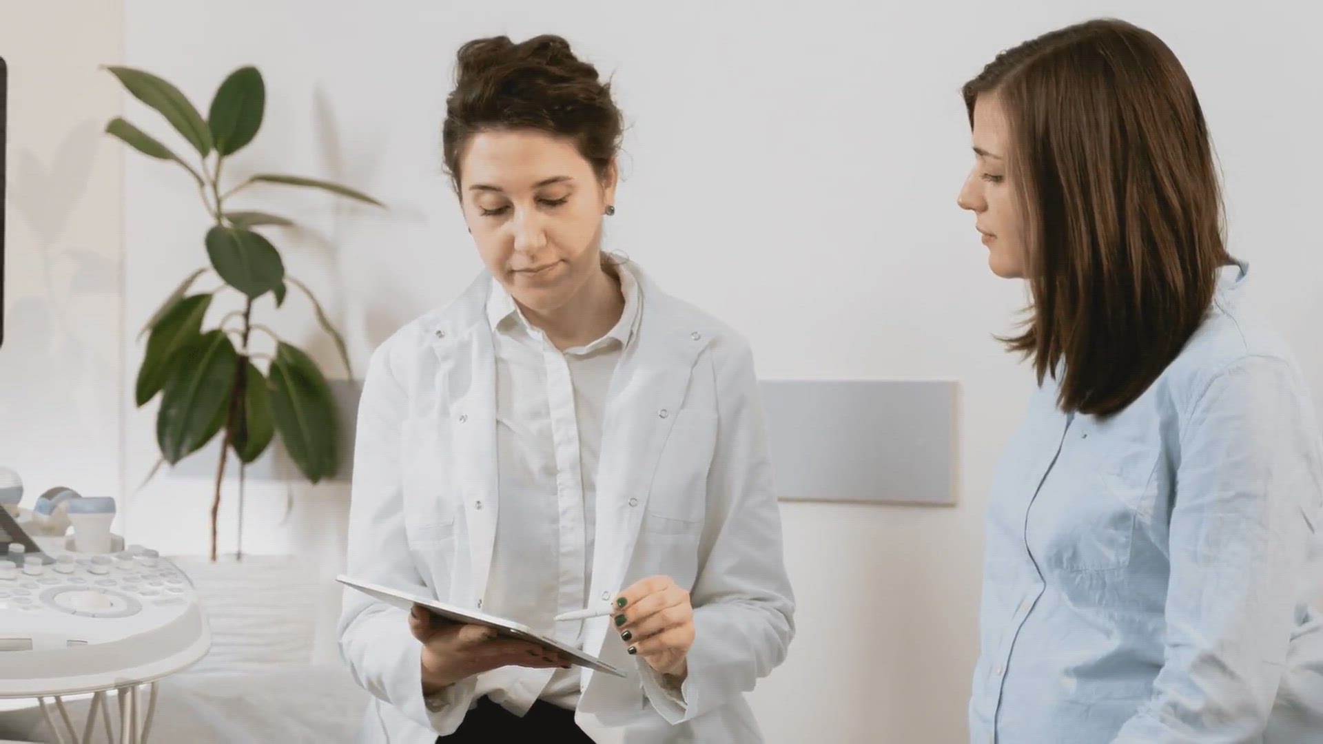 'Video thumbnail for Kinderkliniken in Deutschland: Spitzenmedizin für die Kleinsten'