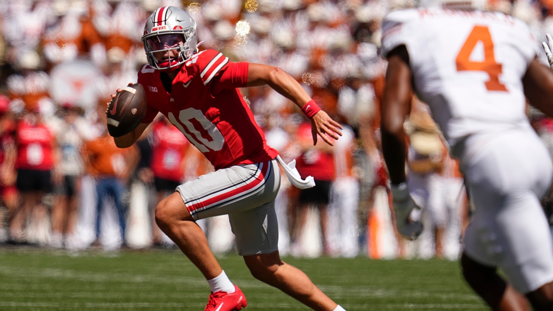 Video thumbnail for Analyzing QB Rankings: Talent and Supporting Cast Impact
