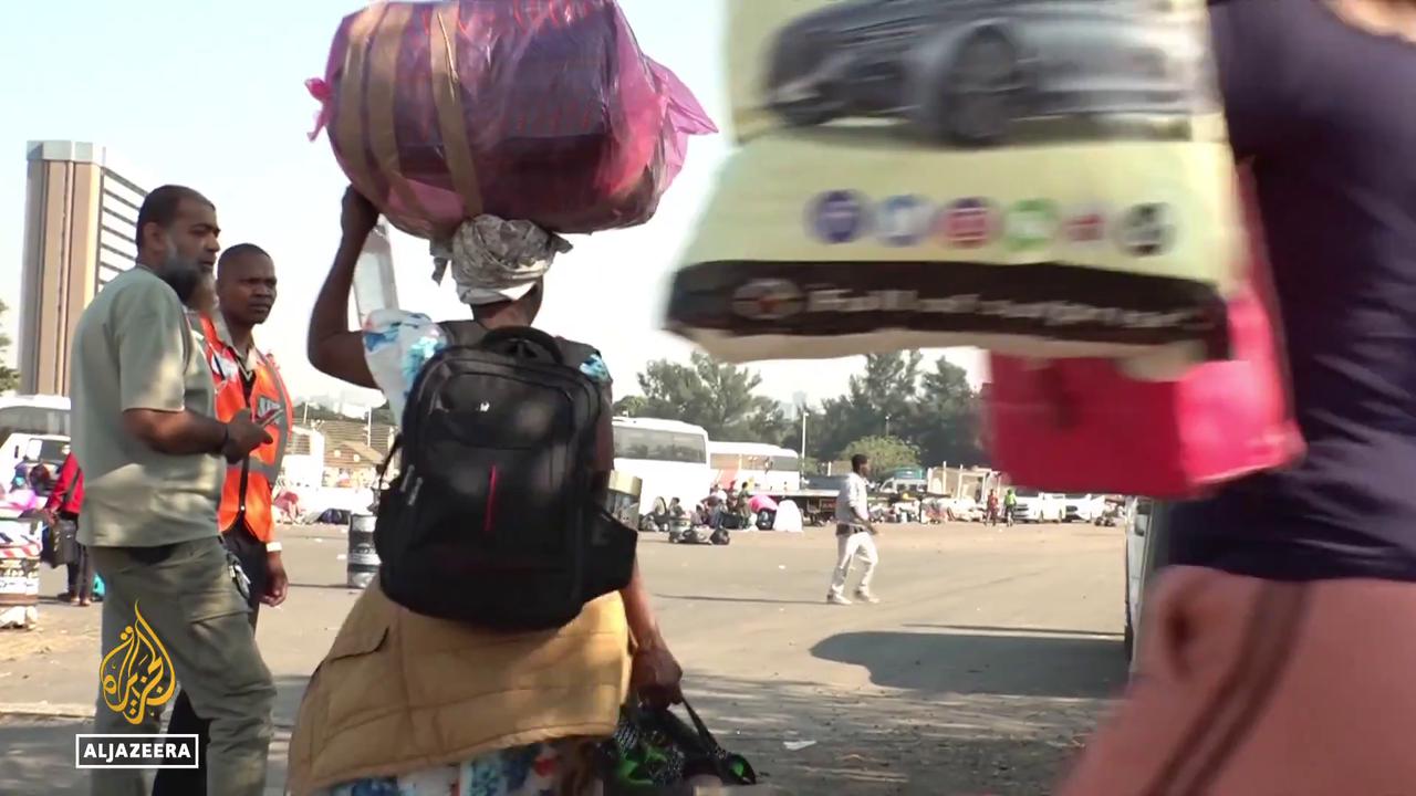 Video thumbnail for Migrants rush to leave South Africa: Fear of unrest as anti-immigrant deadline looms