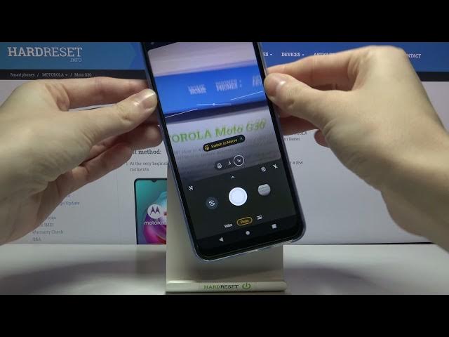 Video thumbnail for How to Manage Camera Options in Motorola Moto G30 – Turn On / Off Camera Leveler Function