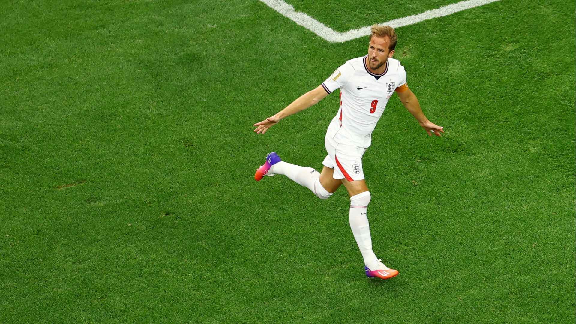 Video thumbnail for Harry Kane: England's Record-Breaking Striker and Captain