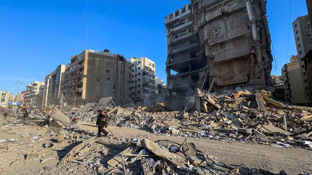 Video thumbnail for Displaced Lebanese speak of their experience amid Israeli airstrikes