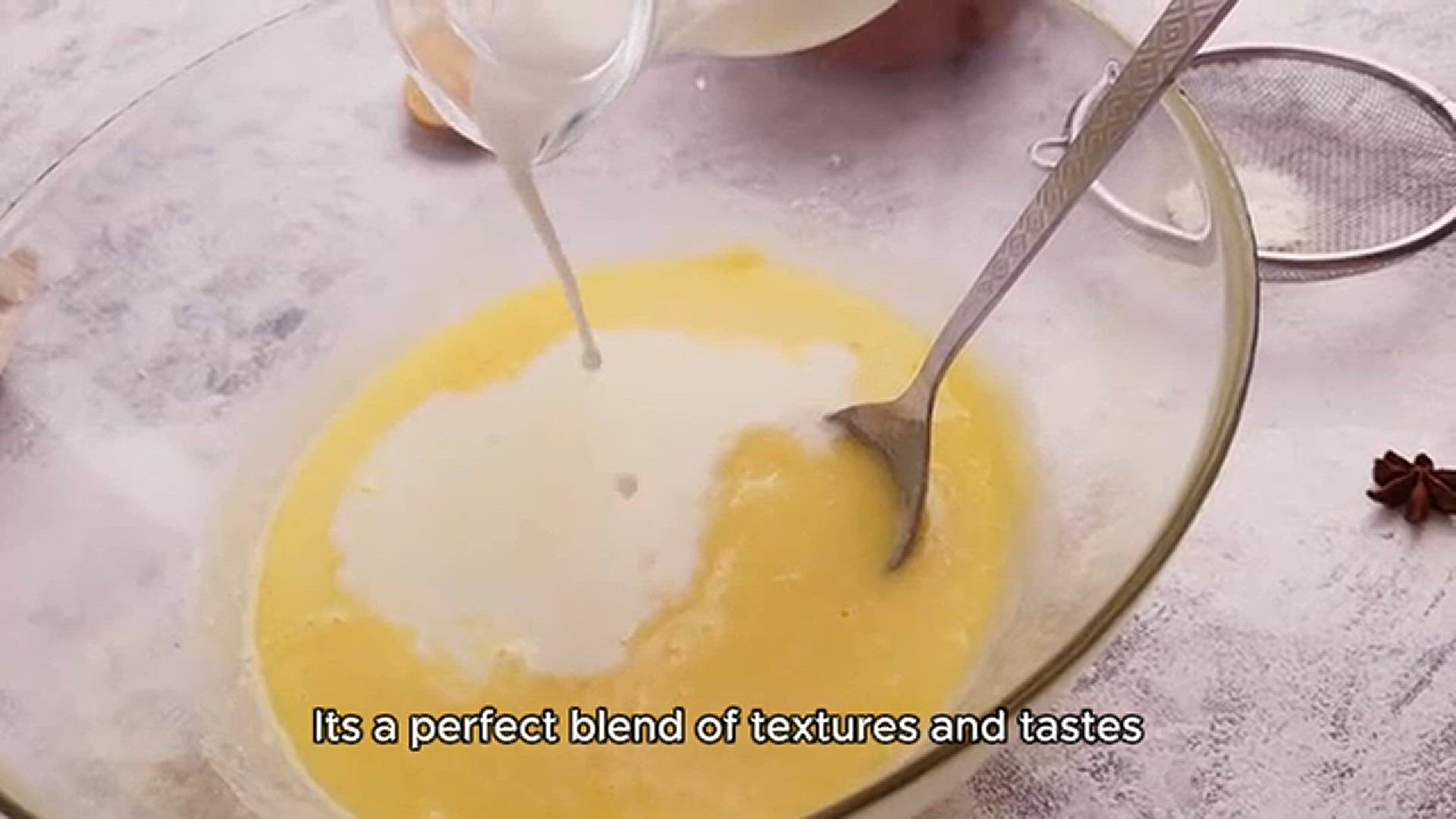 Video thumbnail for Southern Louisiana Crunch Cake