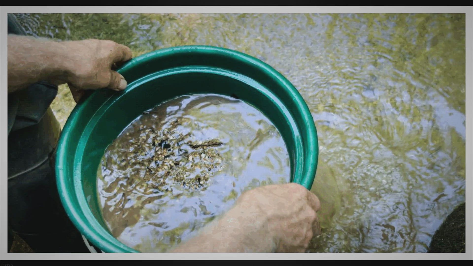 Video thumbnail for Gold Panning in California: An Ultimate Guide for 2023