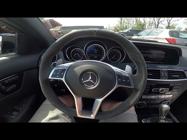 Video thumbnail for How to Activate Auto Store Radio Feature in Mercedes C W204 C63 AMG ( 2011-2014 )