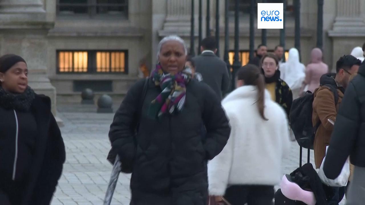 Video thumbnail for Louvre to hike ticket prices for non-EU visitors by 45% next year