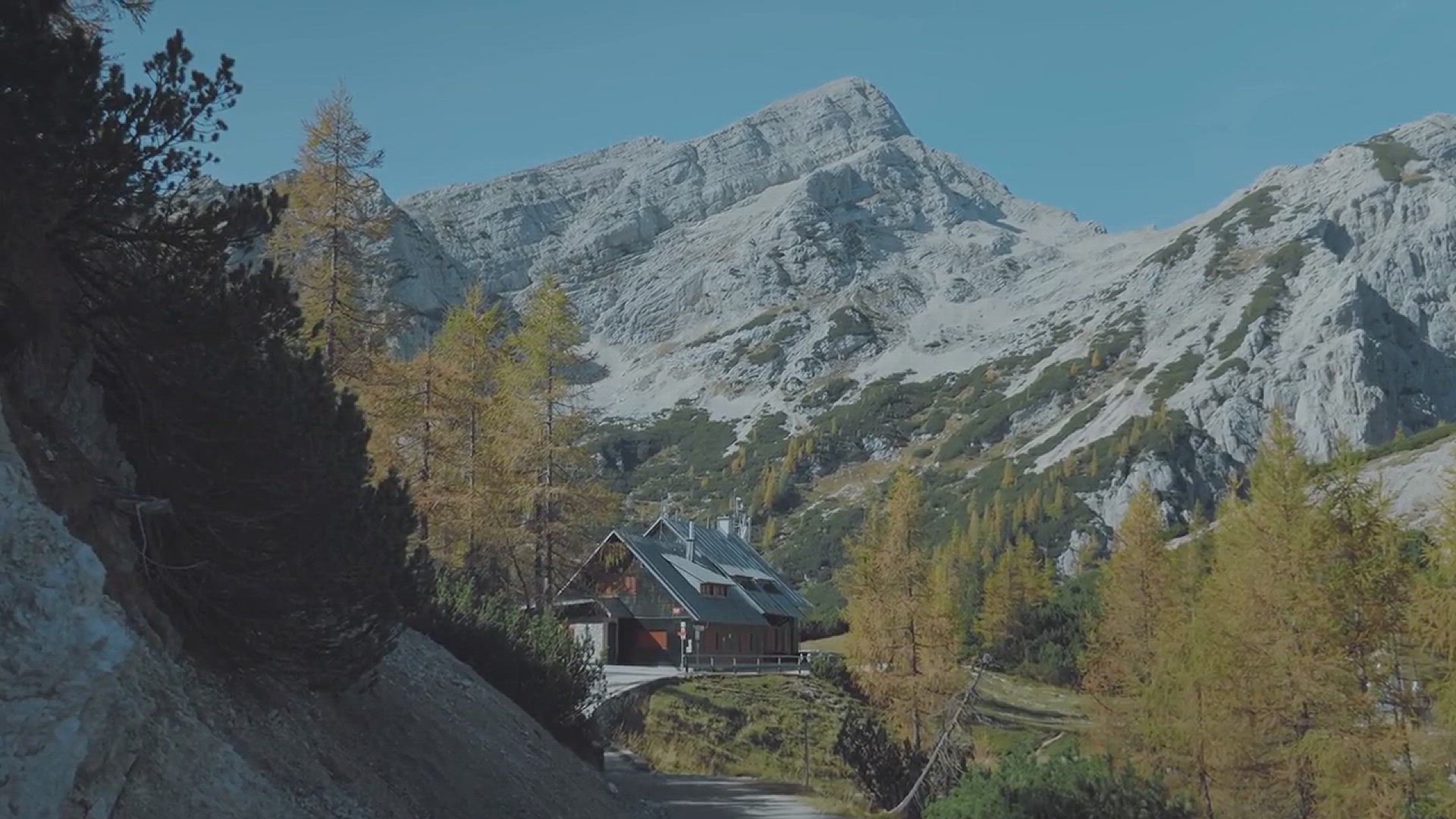 'Video thumbnail for How to Build a Charming Log Cabin with Stunning view'