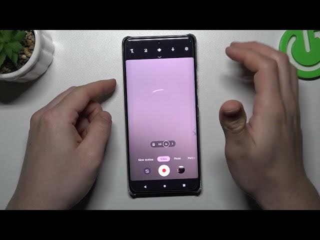 Video thumbnail for How to Activate Camera Image Stabilization on Motorola Edge X40?