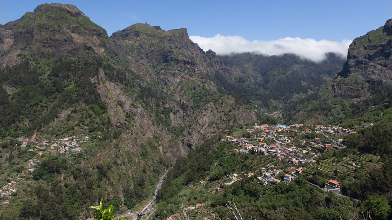 'Video thumbnail for Wanderung ins Nonnental - Curral das Freiras | Madeira'