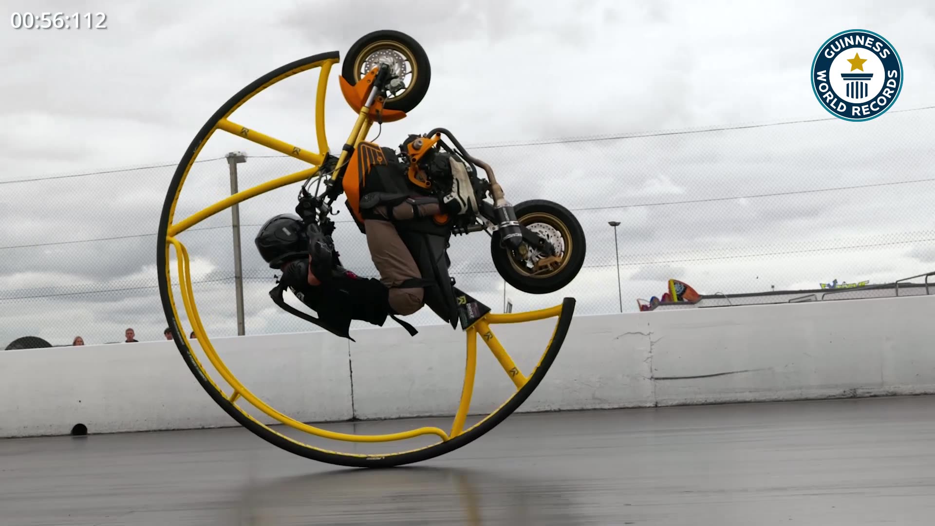 Video thumbnail for Most Forward Rolls on a Motorcycle in One Minute: Oscar Whitlock's Record