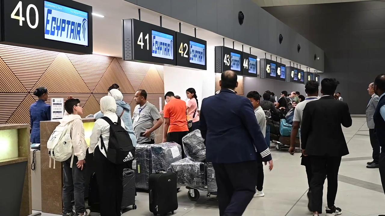 Video thumbnail for Kuwait: Kuwait resumes limited int'l flights amid airport recovery efforts.